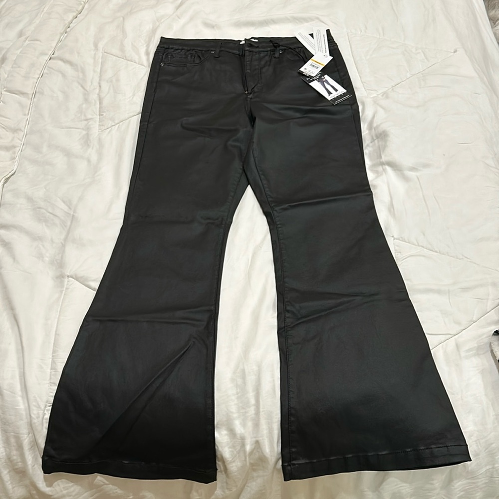 Sofía Flare Coated Jeans - Size 14 - Black